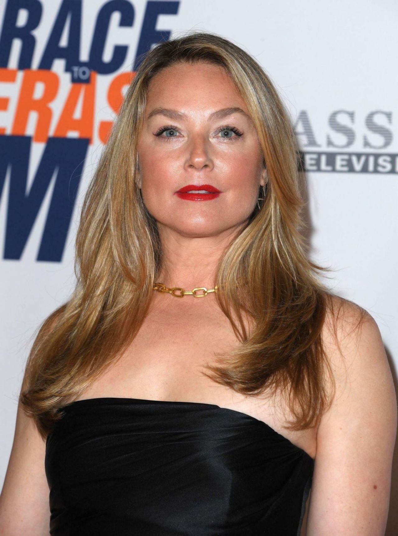 ELISABETH ROHM AT 30TH ANNUAL RACE TO ERASE MS GALA IN LOS ANGELES